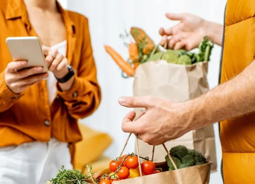 Geld & tijd besparen: slechts 1x per maand online boodschappen bestellen (en naar de markt)